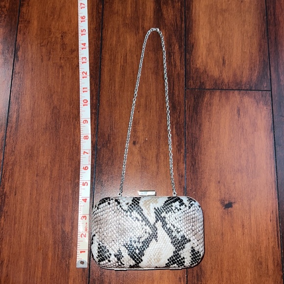 Style&co. Faux snakeskin clutch - Picture 5 of 5